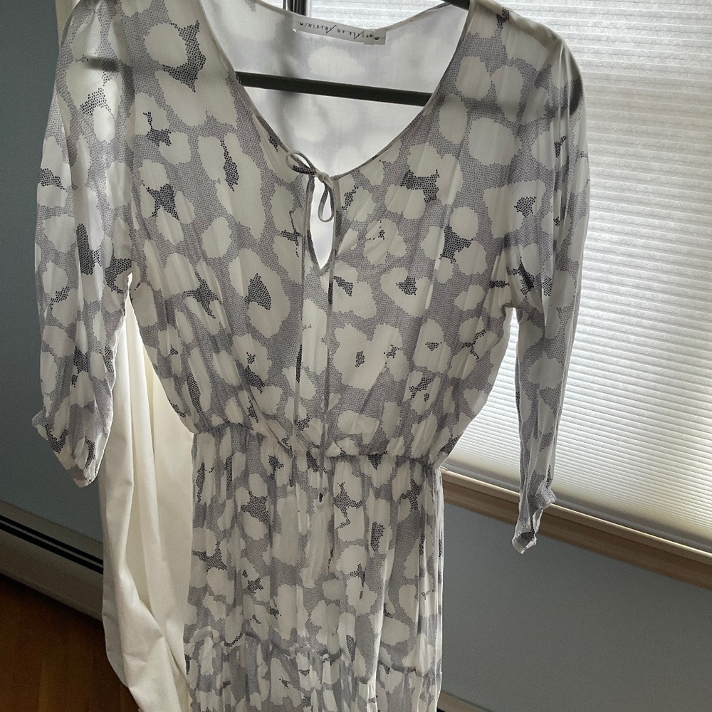 Ministry of style size 6 dress